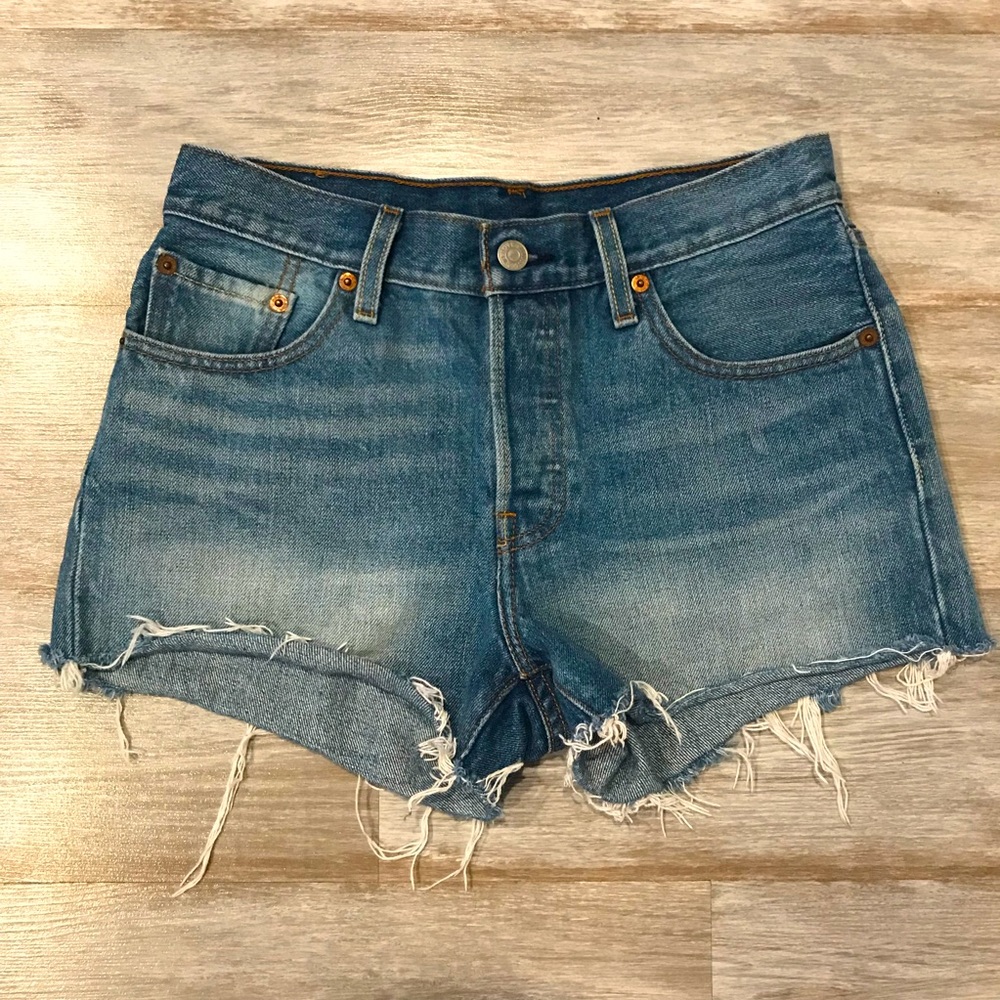 Levi’s 501 denim shorts